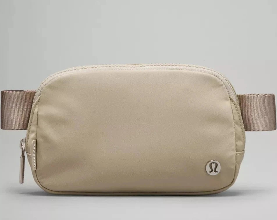 Lululemon | Everywhere Belt Bag | Lino 