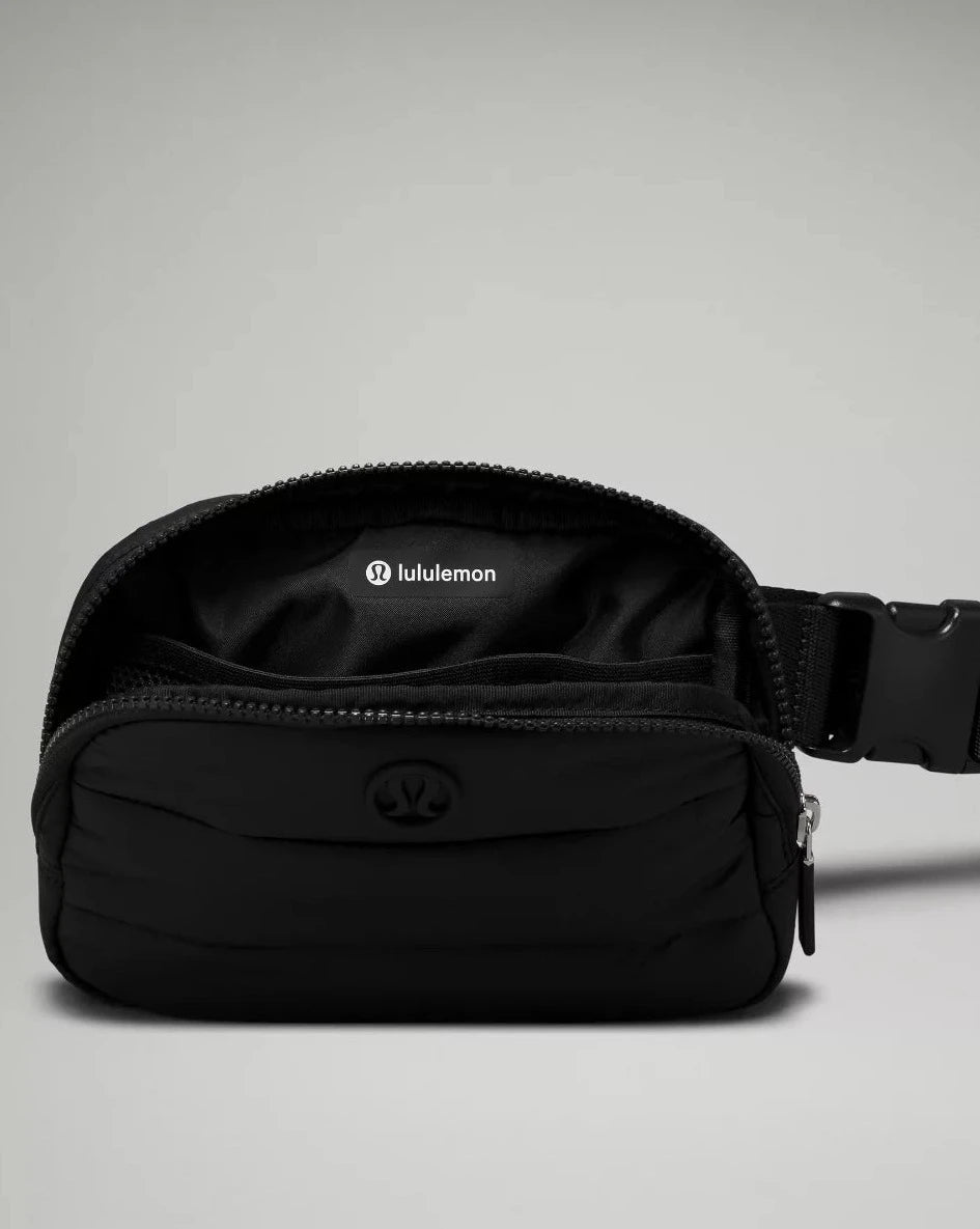 Lululemon | Everywhere Belt Bag Wunder Puff | Negro