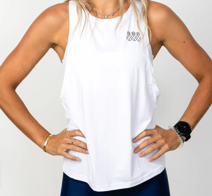 Tres Piñas | Women's Muscle Tank Largo | Blanco