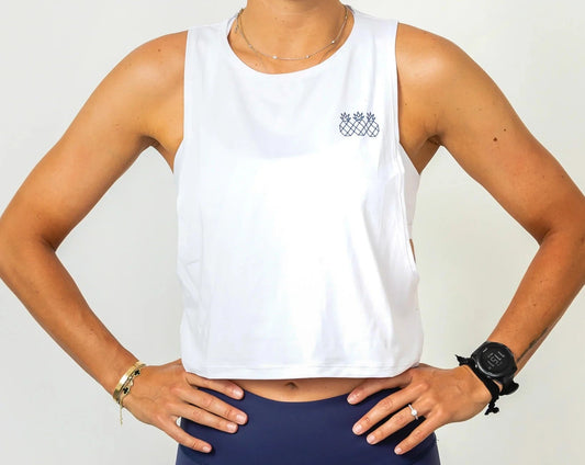 Tres Piñas | Women's Muscle Tank Crop | Blanco